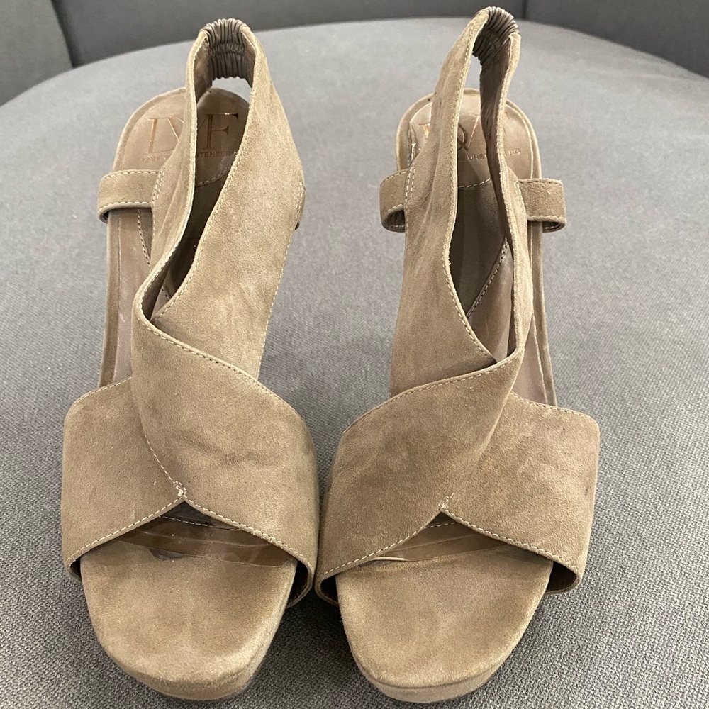 Diane Von Furstenberg Tan Suede Sandal Heel -  7M